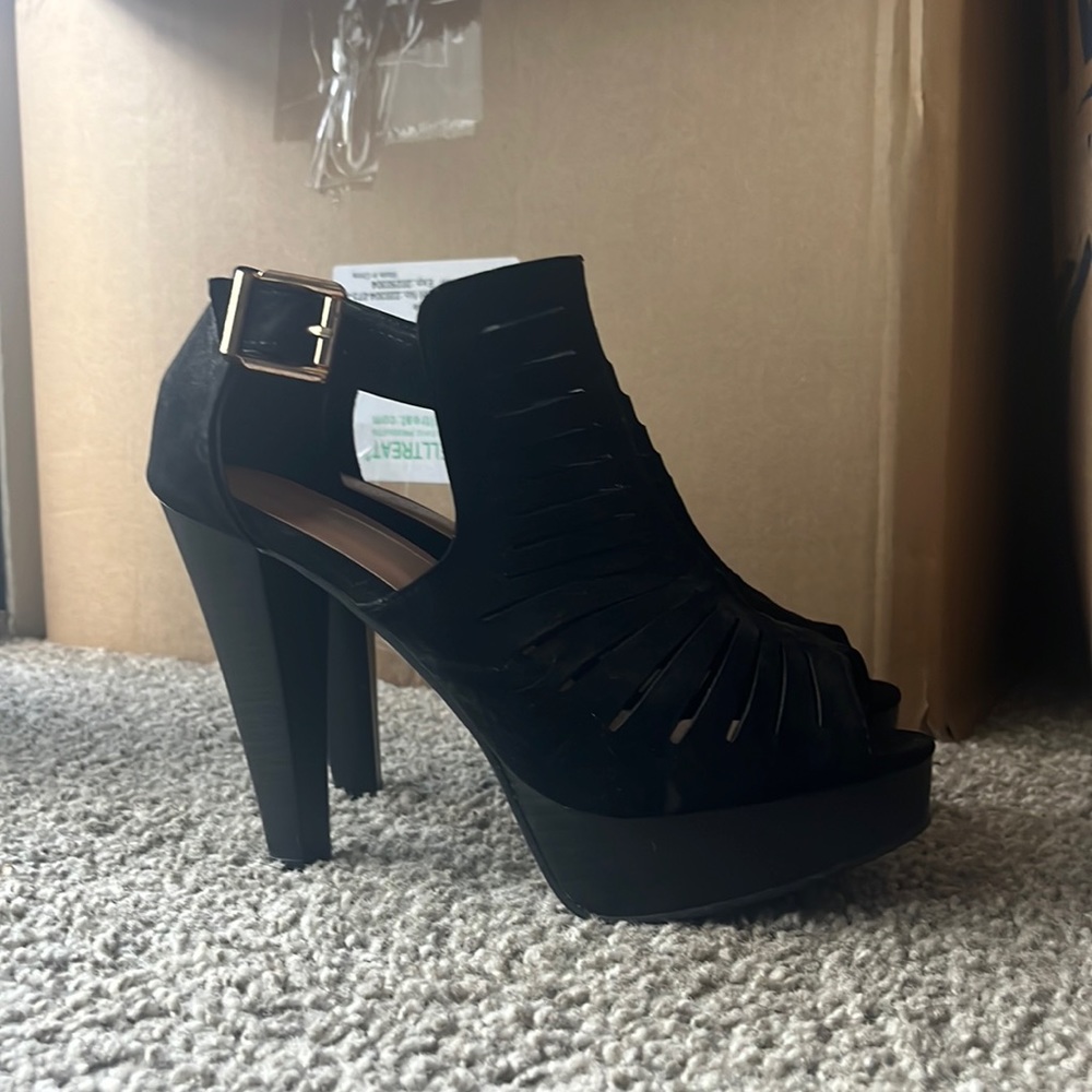 Black Heels